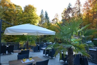 Naturhotel Waldesruhe - Hotel-Außenansicht, Quelle: Naturhotel Cafe Waldesruhe