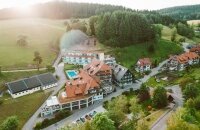 Naturparkhotel Adler St. Roman - Hotel-Außenansicht
