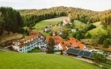 Naturparkhotel Adler St. Roman - Hotel-Außenansicht