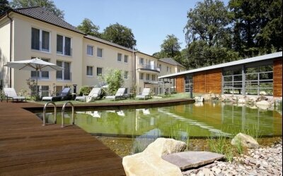 Naturschwimmteich Villa Anna