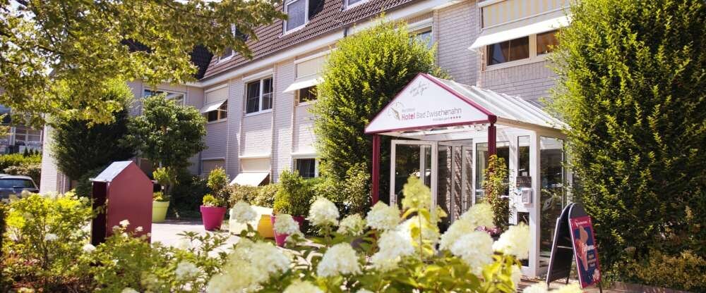 NordWest Hotel Bad Zwischenahn - Hotel-Außenansicht