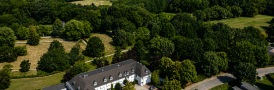 NordWest Hotel Bad Zwischenahn - Hotel-Außenansicht, Quelle: NordWest Hotel Bad Zwischenahn