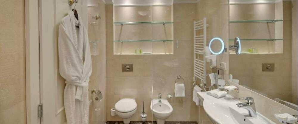 Nove lazne Ensana Health Spa Hotel - Badezimmer