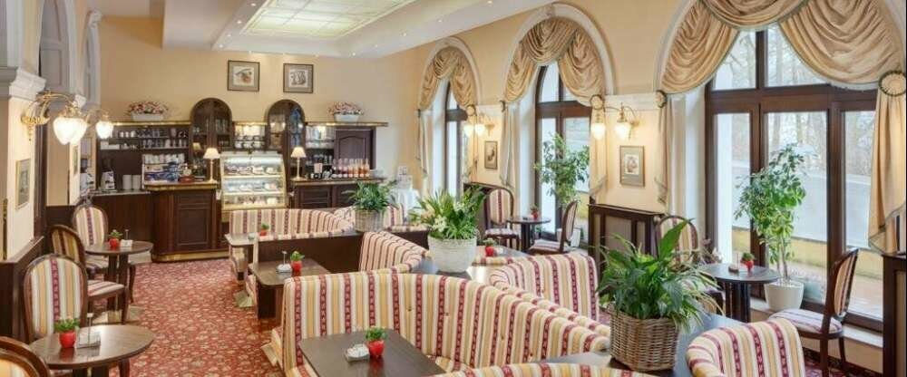 Nove lazne Ensana Health Spa Hotel - Viennese Café