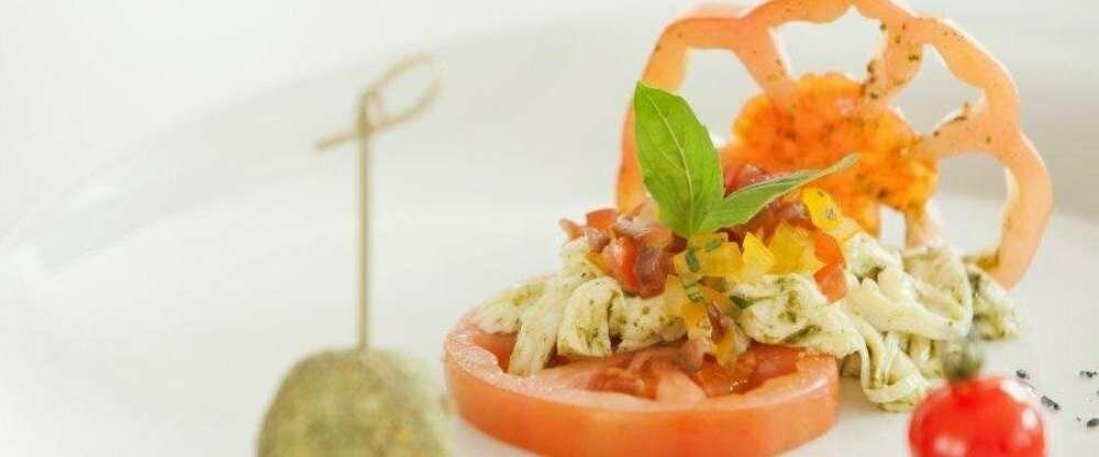 Ochsenherztomate mit Büffelmozzarella