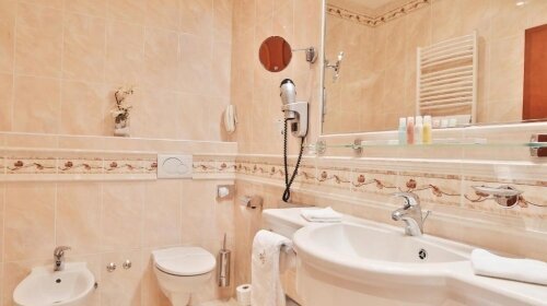 Olympia Spa & Wellness  - Badezimmer