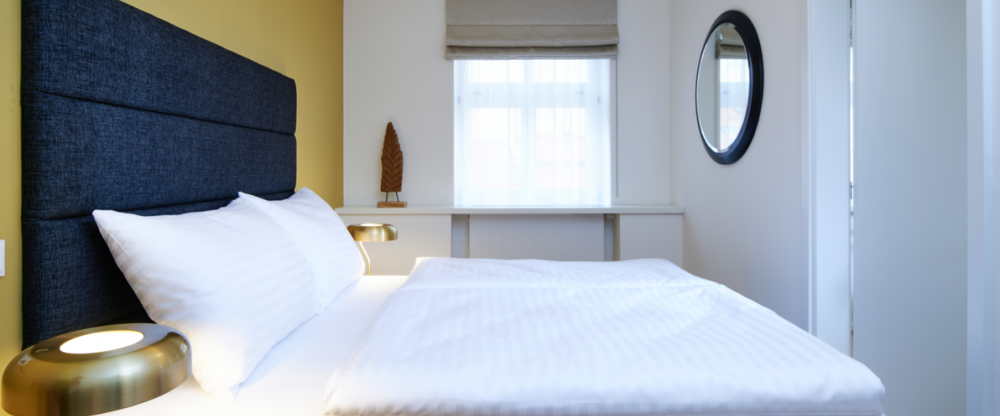 One Bedroom Apartment