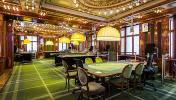 Opera Suites Vienna - Casino Wien im Palais Esterházy