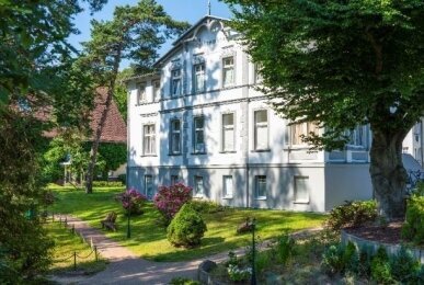Ostseehotel Villen Im Park - Ein Rovell Hotel - Hotel-Außenansicht, Quelle: Ostseehotel Villen Im Park - Ein Rovell Hotel