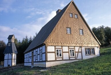 Array, Quelle: Panorama Berghotel Wettiner Höhe