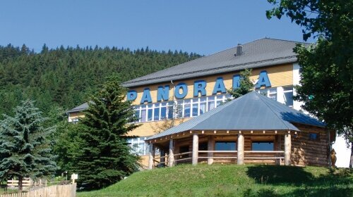 Panorama Hotel Oberwiesenthal - Hotel-Außenansicht