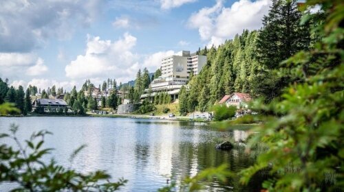 Panorama Hotel Turracher Höhe - Hotel-Außenansicht