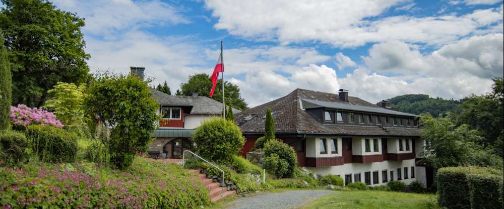 Panorama Hotel Winterberg - Hotel-Außenansicht