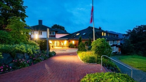 Panorama Hotel Winterberg - Hotel-Außenansicht