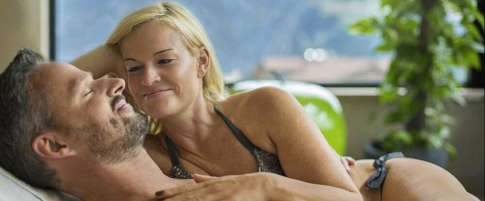 Panorama-Ruheraum im Sauna-Bereich.