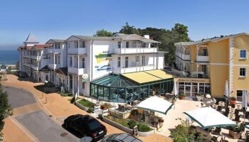 Panoramablick auf die Ostsee vom Waldhotel Göhren aus