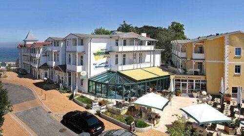 Panoramablick auf die Ostsee vom Waldhotel Göhren aus