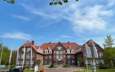 Park Hotel Fasanerie Neustrelitz - Hotel-Außenansicht