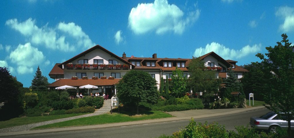 Silvester Arrangement (3 Nächte) – Parkhotel Emstaler Höhe (4 Sterne) in Bad Emstal, Hessen inkl. Halbpension