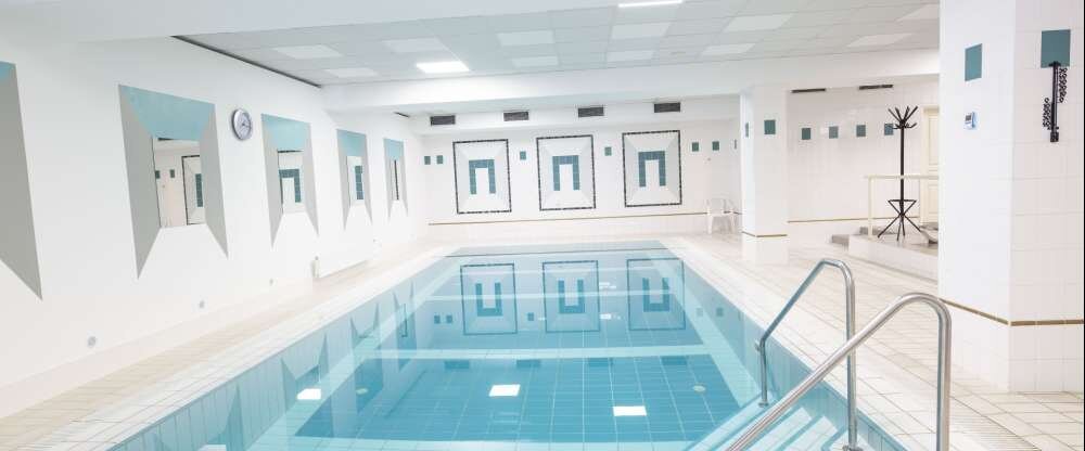 Parkhotel Golf - Hotel-Außenansicht