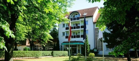 Parkhotel Klüschenberg - Hotel-Außenansicht, Quelle: Parkhotel Klüschenberg