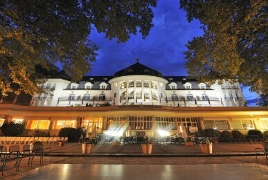 Parkhotel Kurhaus - Hotel-Außenansicht, Quelle: Parkhotel Kurhaus