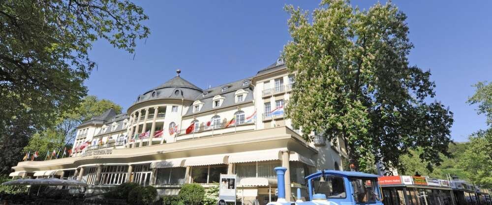 Parkhotel Kurhaus - Hotel-Außenansicht