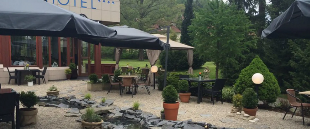 Parkhotel Morris - Terrasse/Außenbereich