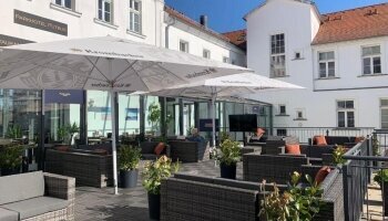 Parkhotel Putbus - Hotel-Außenansicht