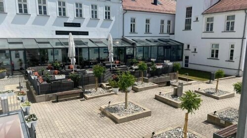 Parkhotel Putbus - Hotel-Außenansicht