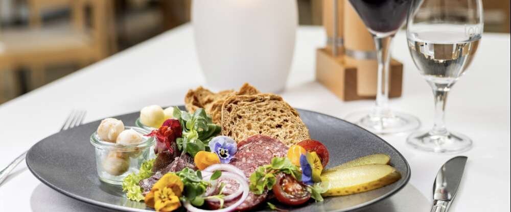  Parkhotel Rügen - Restaurant Fienhuus