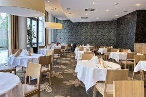 Parkhotel Rügen - Restaurant Fienhuus
