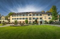 Parkhotel Schloss Hohenfeld - Hotel-Außenansicht