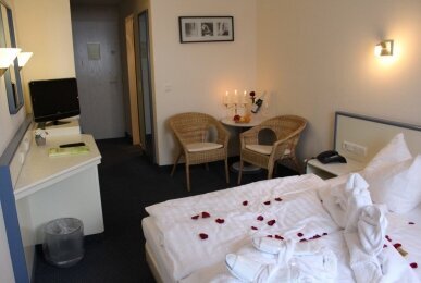 Parkhotel Schotten - Hotel-Außenansicht, Quelle: Parkhotel Schotten