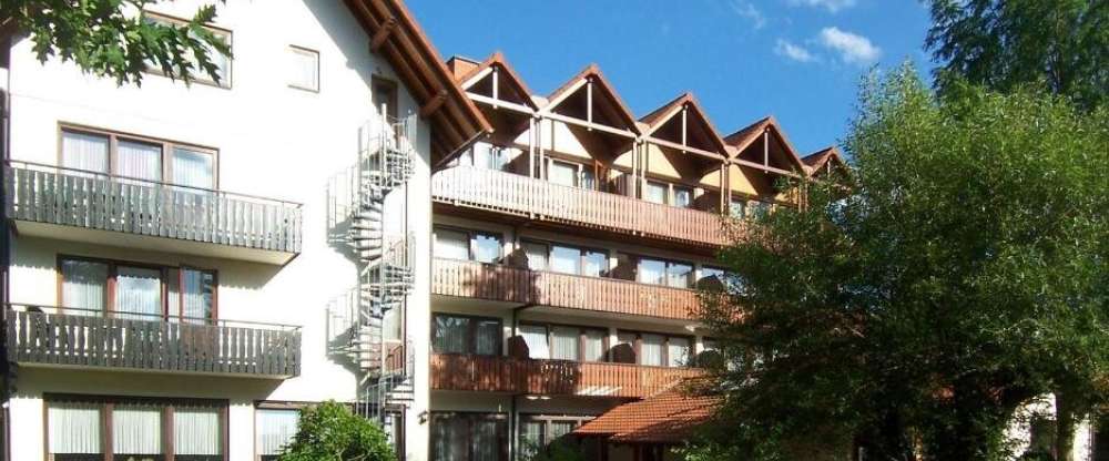 Parkhotel zum Stern - Hotel-Außenansicht