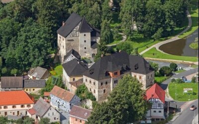 Pension Burg Wildstein - Hotel-Außenansicht
