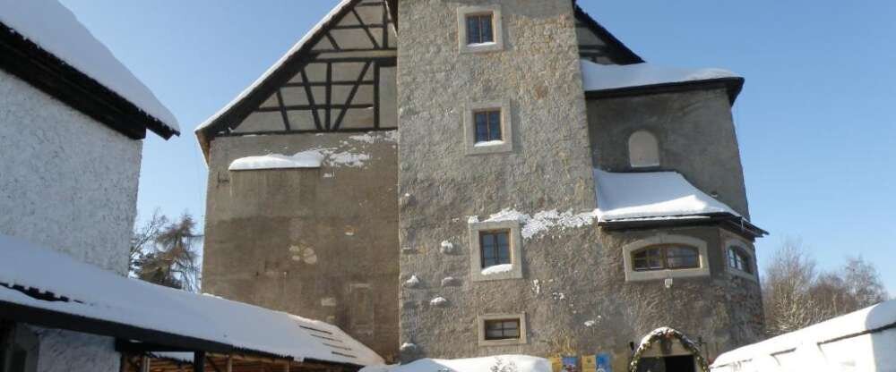 Pension Burg Wildstein - Hotel-Außenansicht