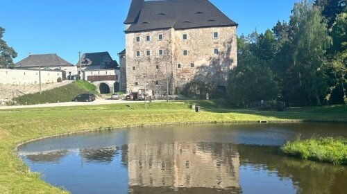 Pension Burg Wildstein - Hotel-Außenansicht