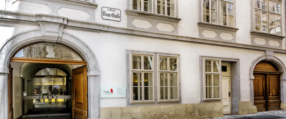 Pension Central - Mozarthaus