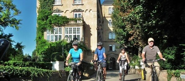 Pfalz Urlaub mit Rad, Quelle: Hotel Schloss Edesheim