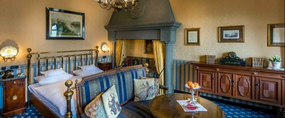 Pfalzgrafenkemenate Nr. 11