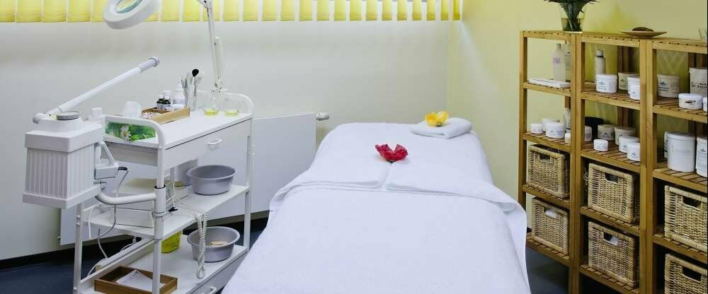 PHÖNIX Hotel - Massageraum