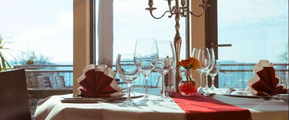 PHÖNIX Hotel - Restaurant