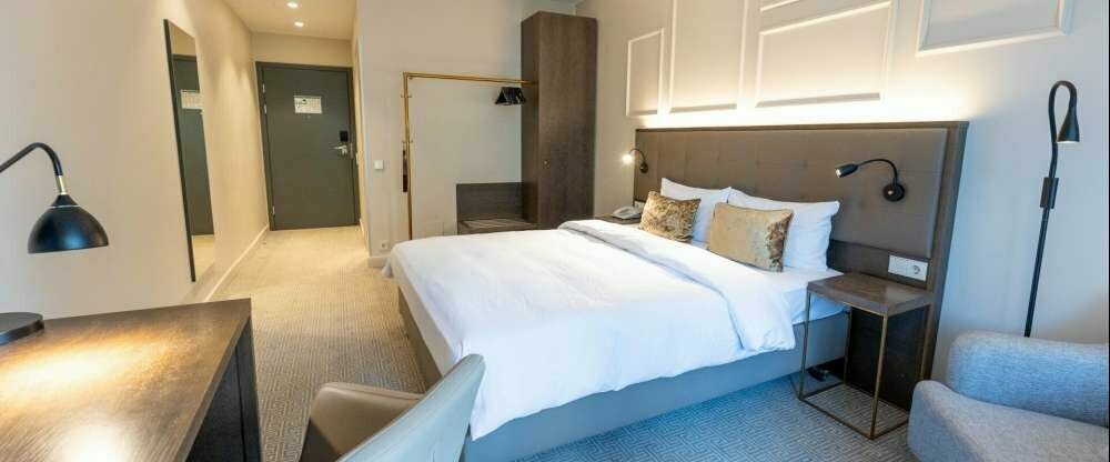 PK Parkhotel Kurhaus - Hotel-Zimmer