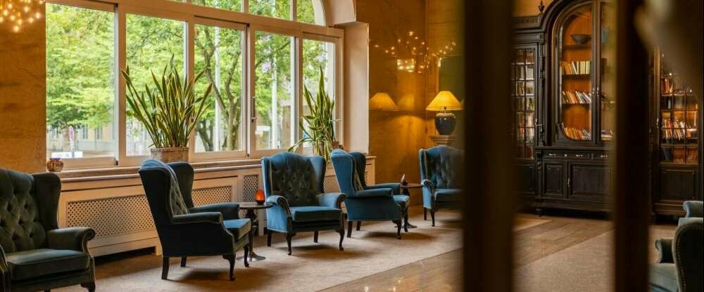 PK Parkhotel Kurhaus - Hotel-Lobby