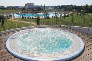 Pool, Quelle: Mjus World Resort & Thermal Park 