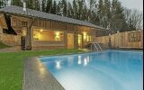 Pool-Chalet