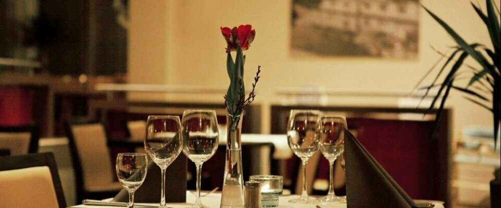 President Hotel - Restaurant