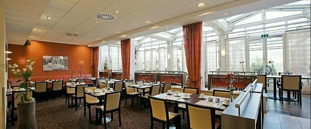 President Hotel - Restaurant
