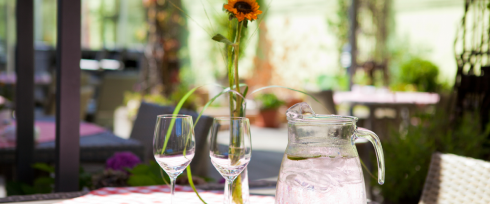 President Hotel - Terrasse/Außenbereich